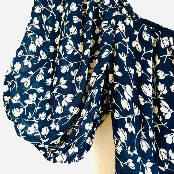 Reformation Hannah Floral Midi Dress In Navy Blue & White Size 4 EUC - Picture 9 of 13